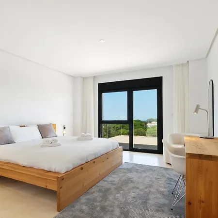Giga - Luxury Paradise, Complete Silence And Sea View Vila